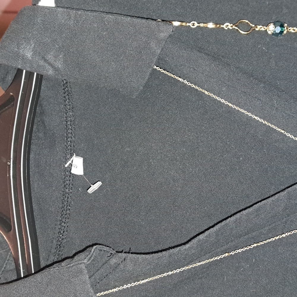 NWOT ROMPER - Picture 5 of 8